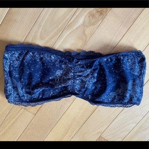 blue and white bandeau